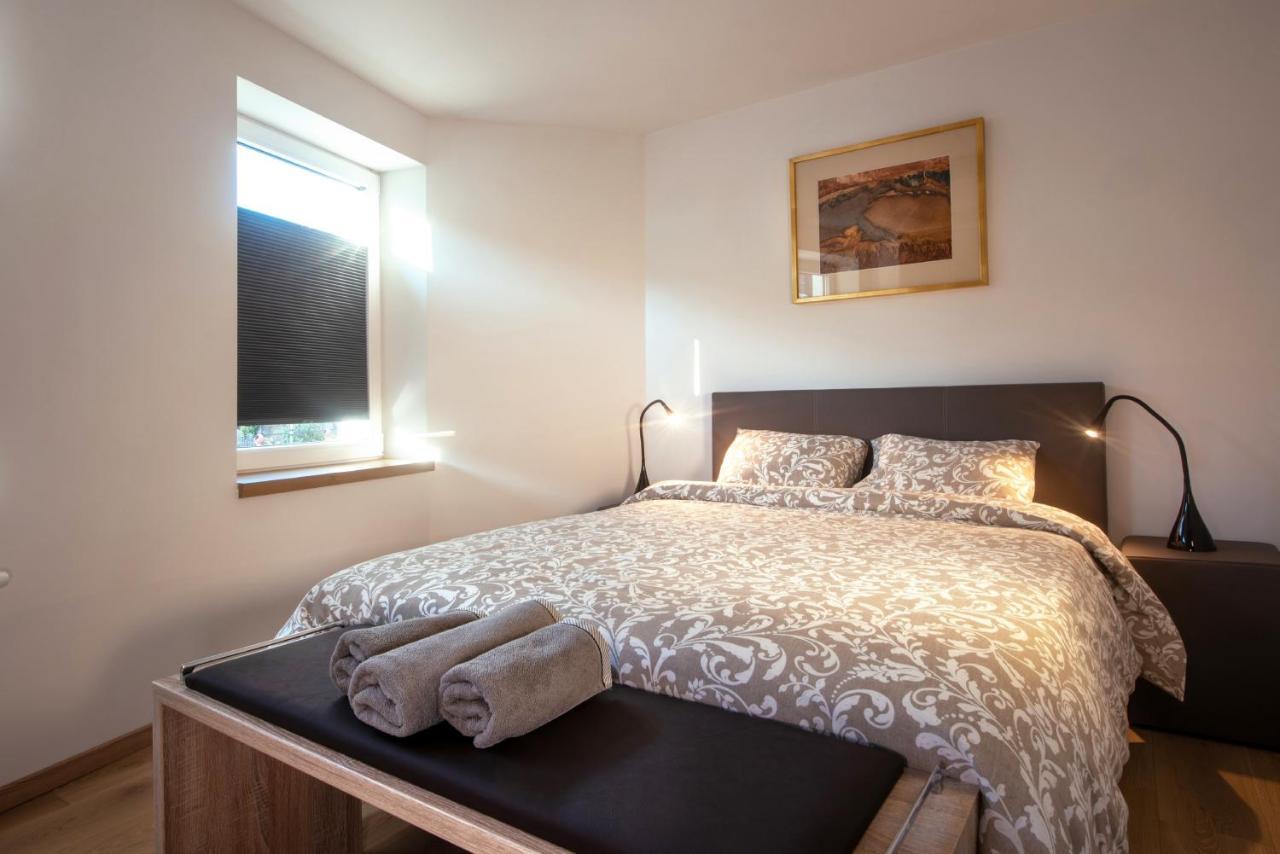 Gite Le Vingtieme Spa Buitenkant foto